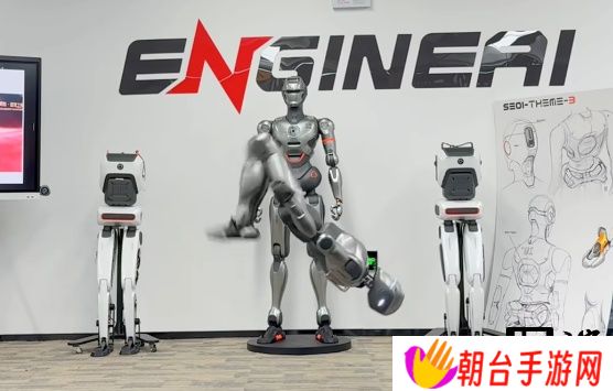 全球首款空翻人形机器人迎来升级，众擎 PM01 现已支持快速奔跑